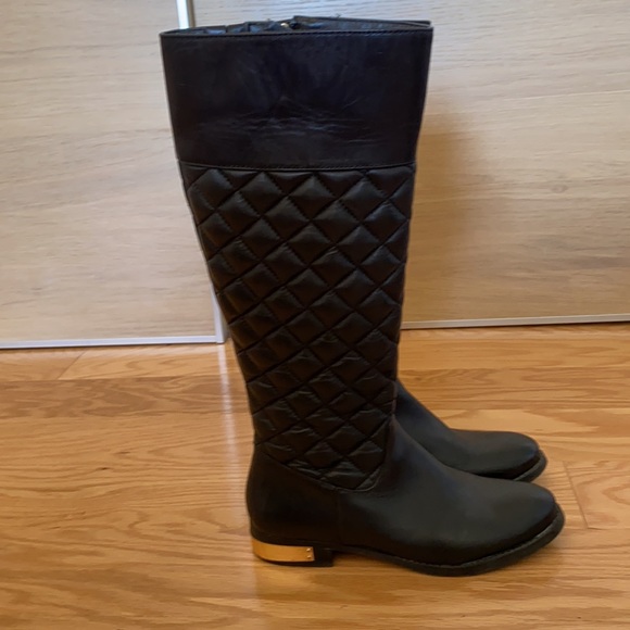 Vince Camuto black quilted leather riding boots 6 - Picture 4 of 12